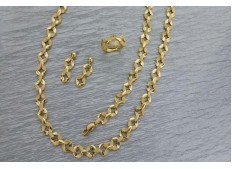 Gold Necklace Set